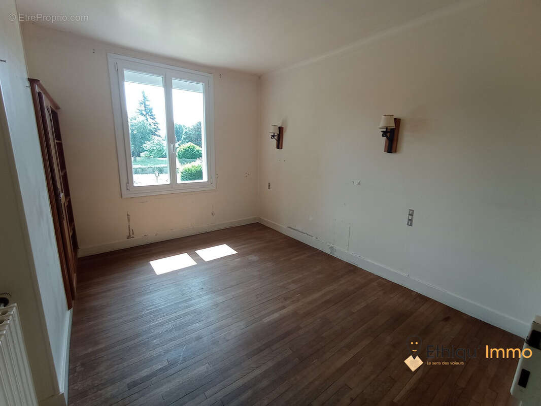 Maison à BAR-SUR-AUBE