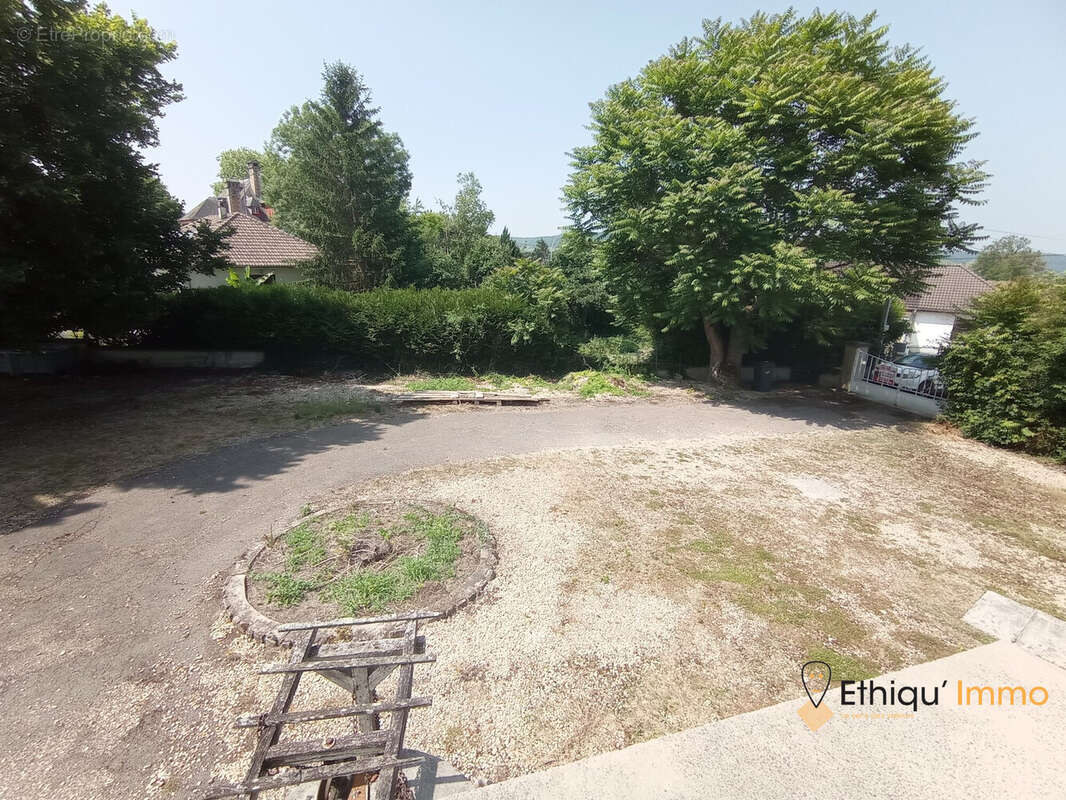 Maison à BAR-SUR-AUBE