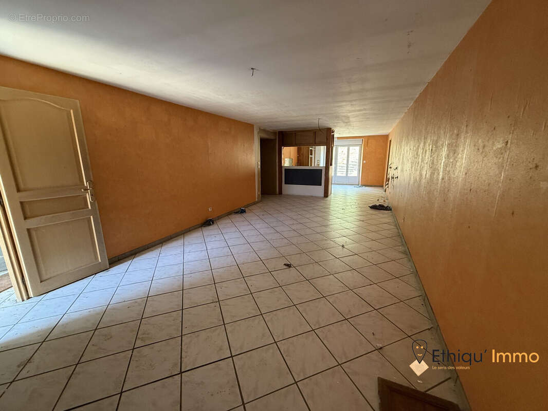 Maison à GILLANCOURT