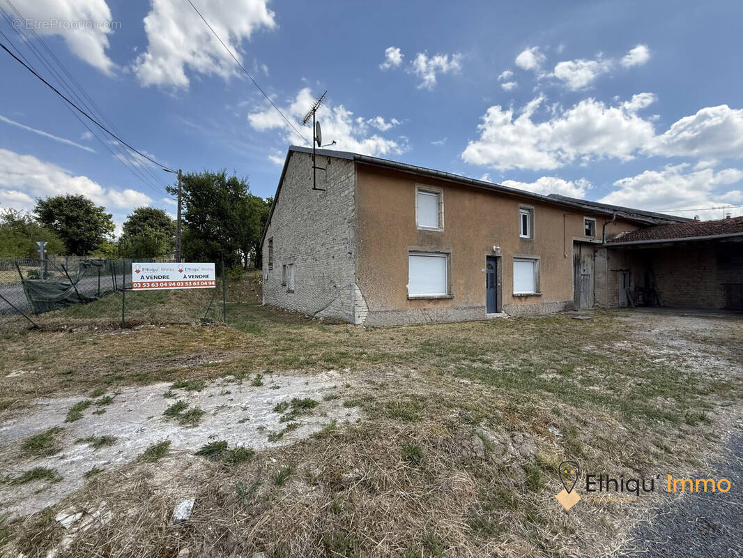 Maison à GILLANCOURT