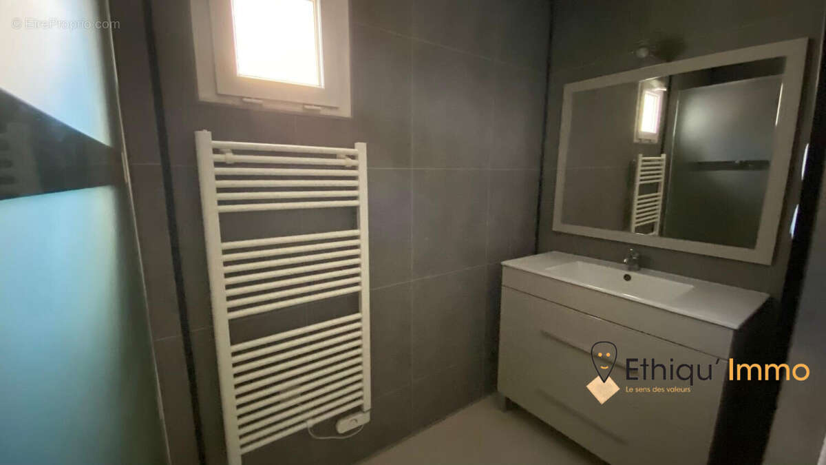 Maison à VILLE-SOUS-LA-FERTE