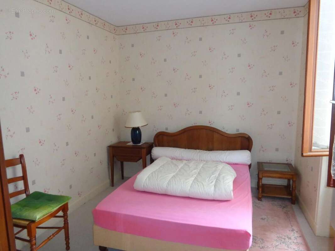 Maison à SAINT-JUST-D&#039;AVRAY