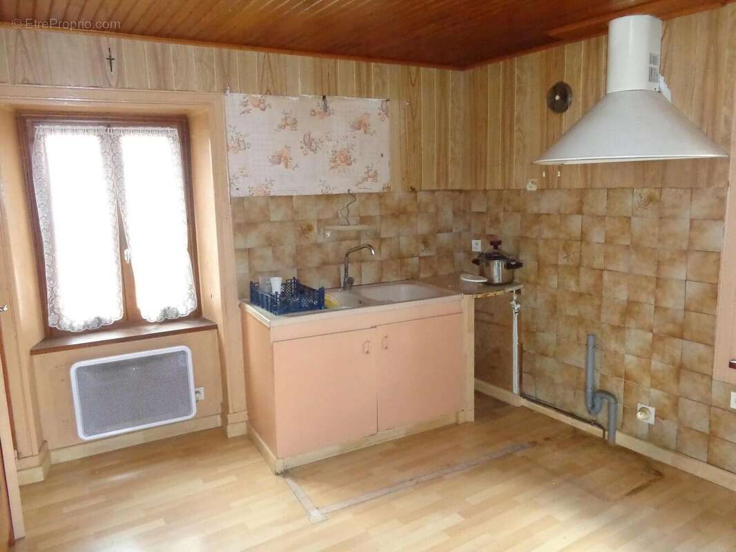 Maison à SAINT-NIZIER-D&#039;AZERGUES