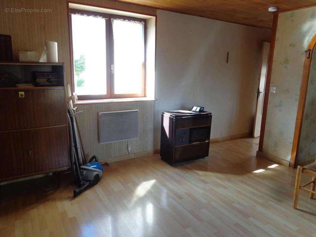 Maison à SAINT-NIZIER-D&#039;AZERGUES