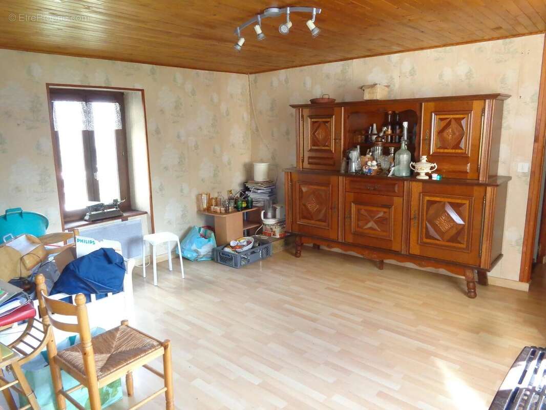 Maison à SAINT-NIZIER-D&#039;AZERGUES