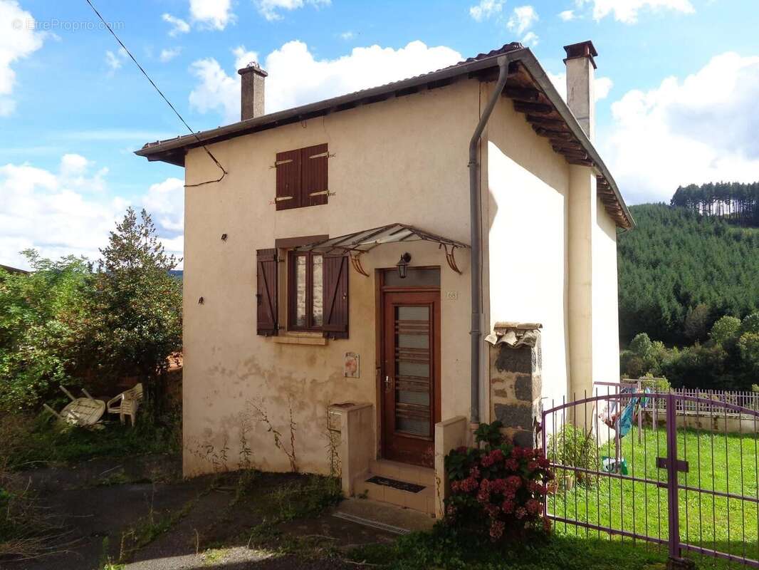 Maison à SAINT-NIZIER-D&#039;AZERGUES