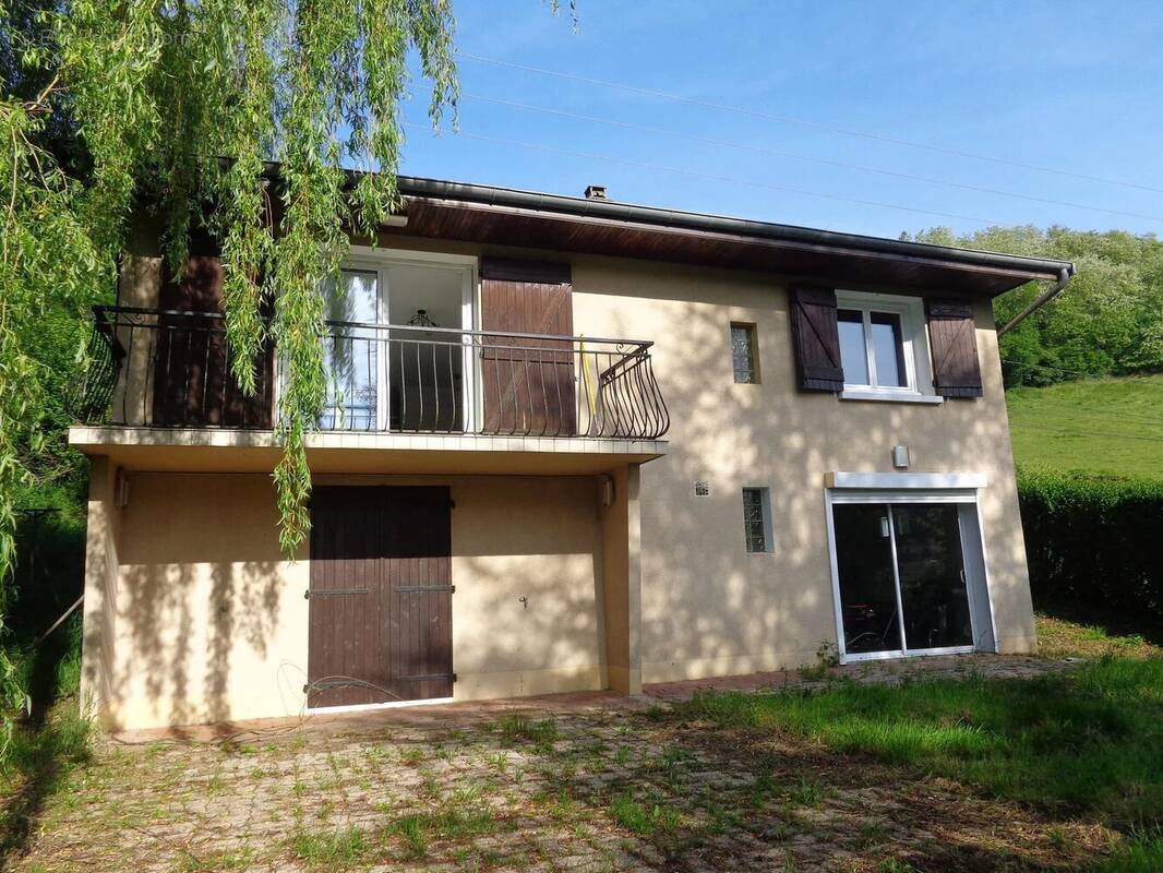 Maison à CHAMBOST-ALLIERES