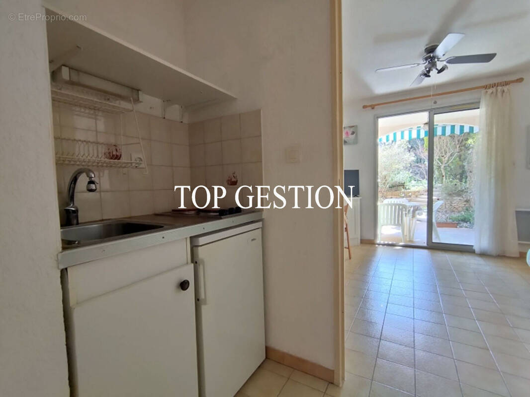 Appartement à SANARY-SUR-MER