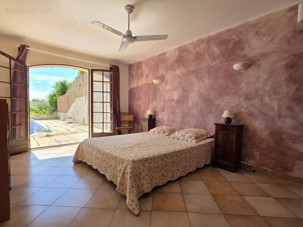 Maison à SANARY-SUR-MER