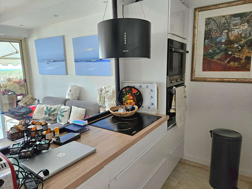 Appartement à MANDELIEU-LA-NAPOULE