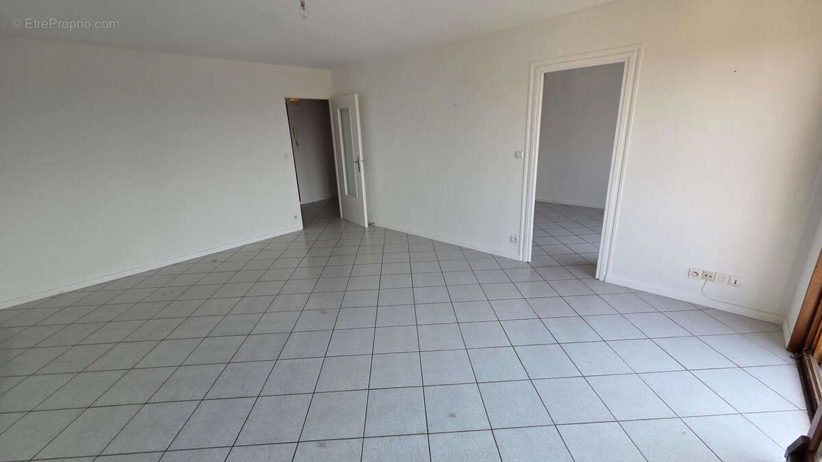 Appartement à MACHILLY