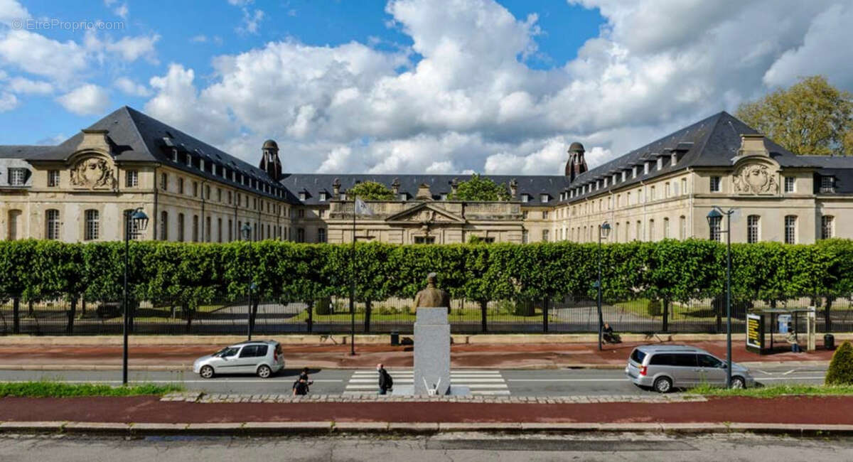 Appartement à SAINT-CYR-L&#039;ECOLE