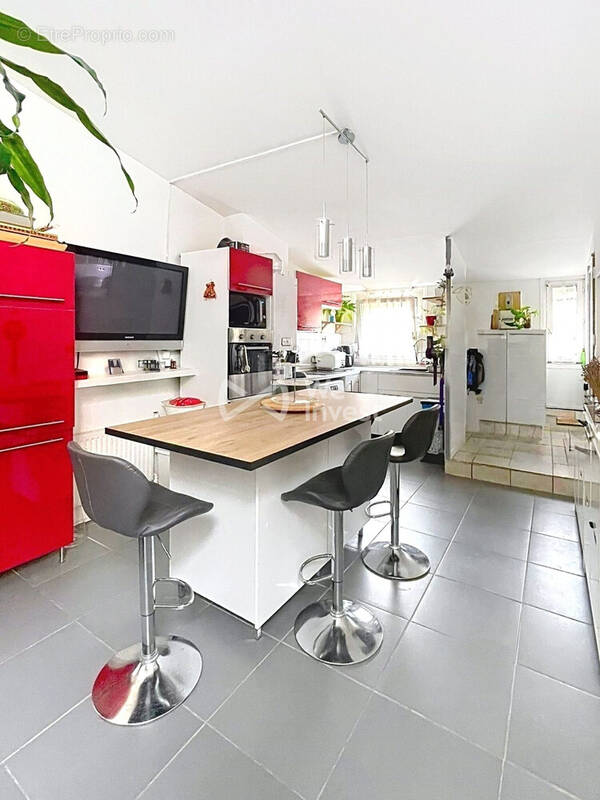 Appartement à TORCY