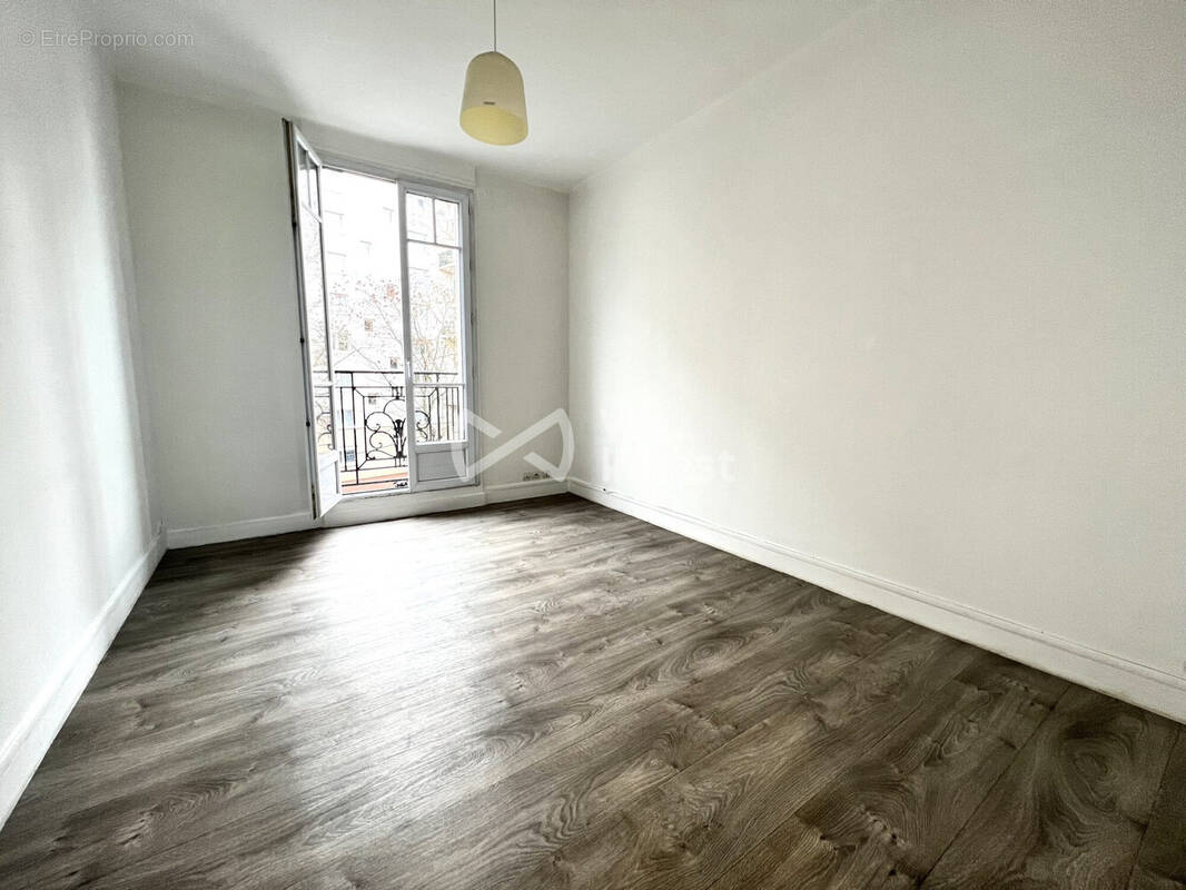 Appartement à COLOMBES