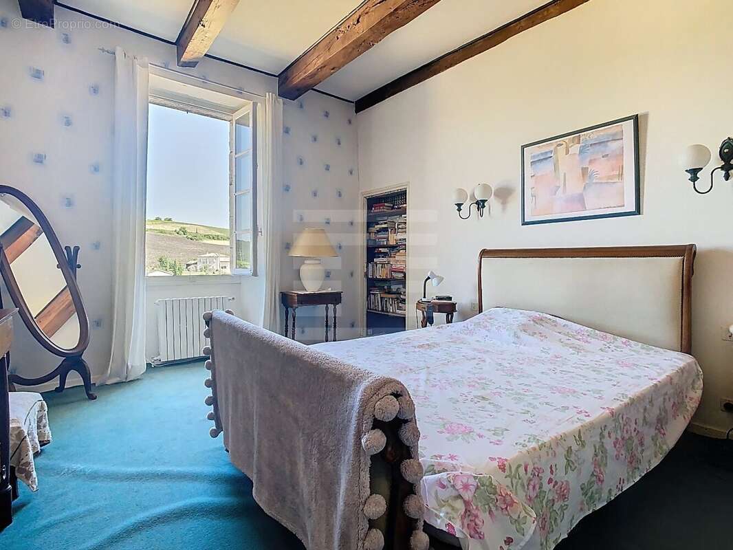 Maison à CORDES-SUR-CIEL