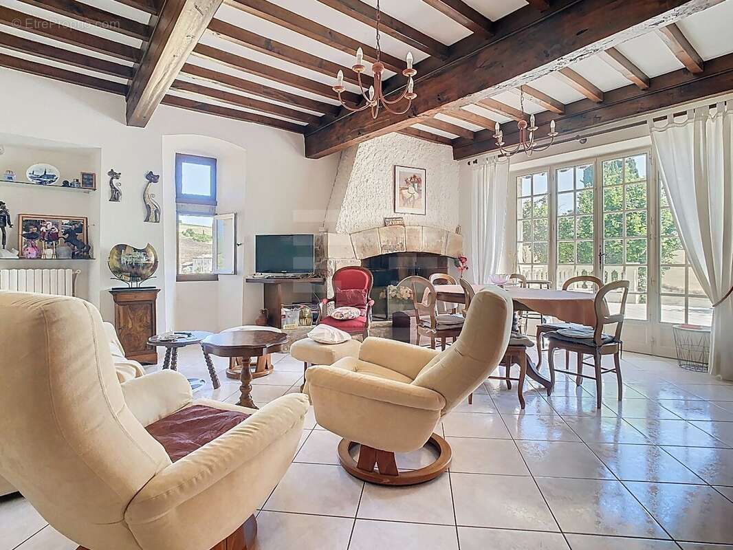 Maison à CORDES-SUR-CIEL