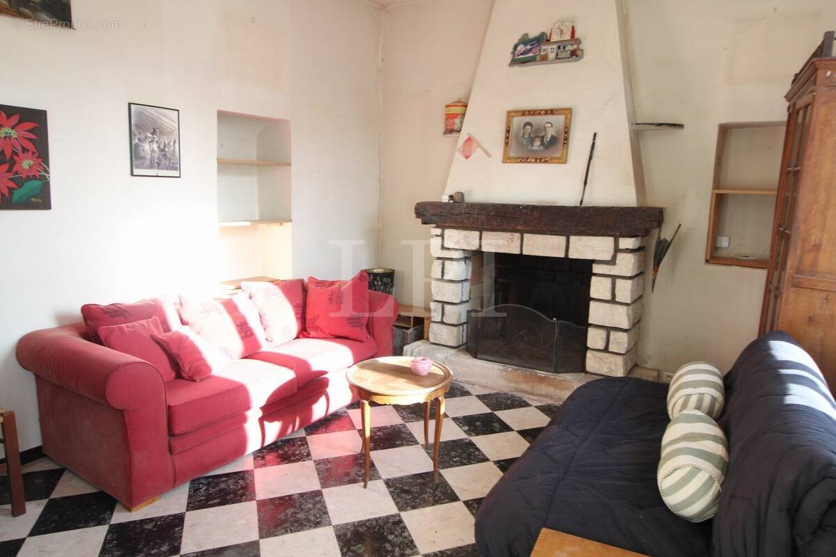 Maison à SAINT-MARTIN-DE-CASTILLON