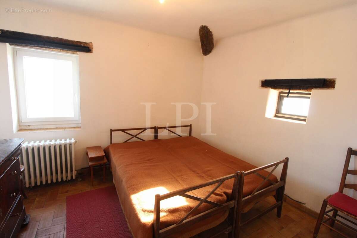 Maison à SAINT-MARTIN-DE-CASTILLON