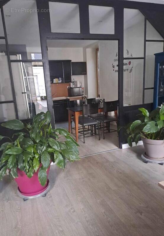 Appartement à LOIGNE-SUR-MAYENNE