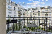 Appartement à ISSY-LES-MOULINEAUX