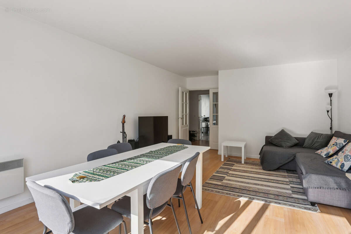 Appartement à ISSY-LES-MOULINEAUX