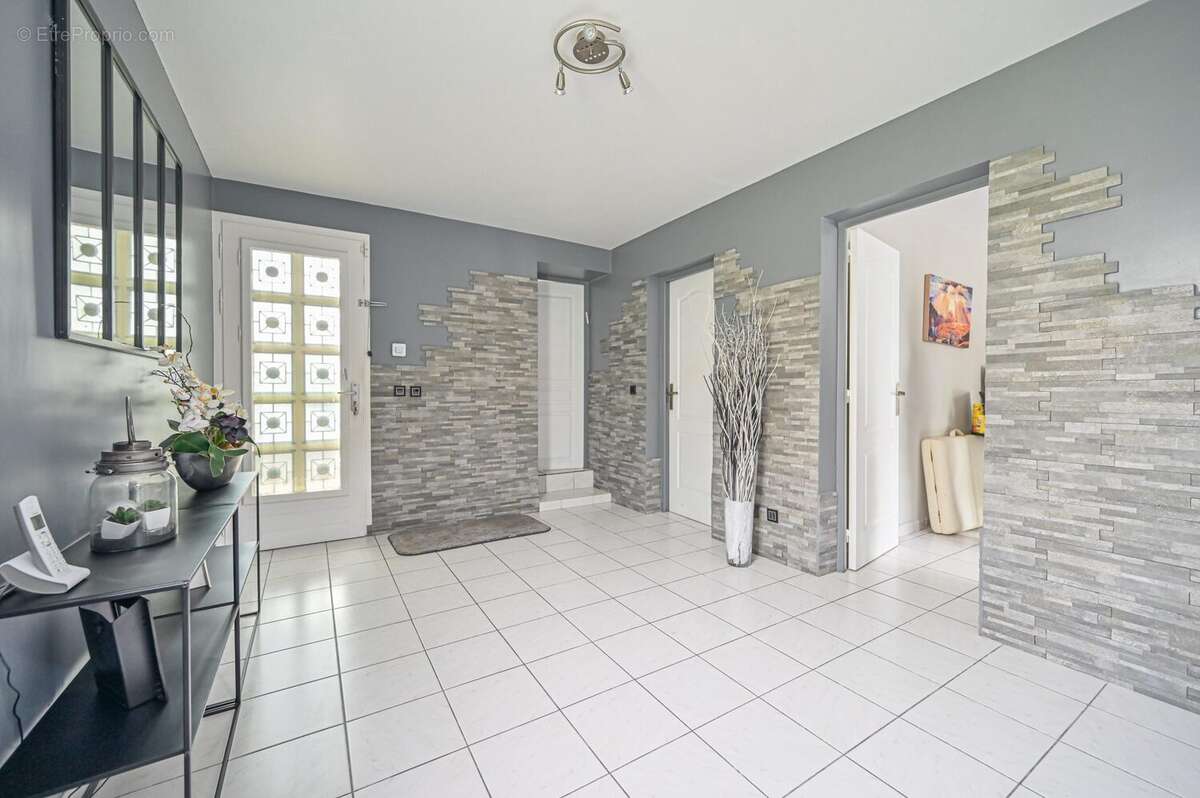 Maison à BONNEUIL-SUR-MARNE