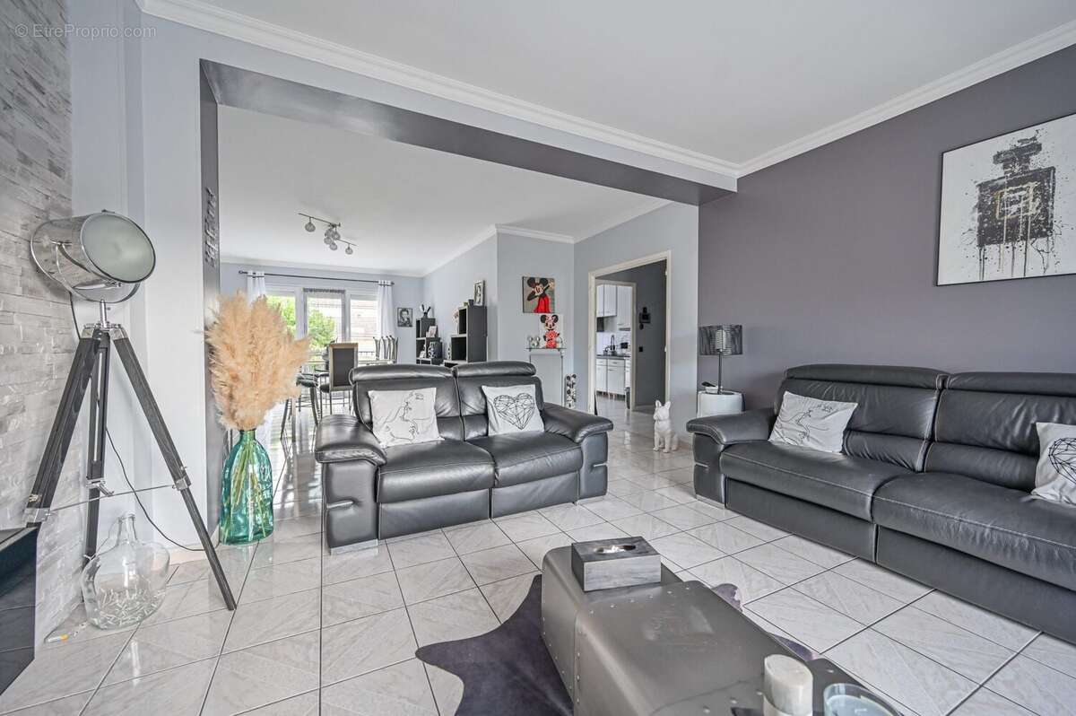 Maison à BONNEUIL-SUR-MARNE