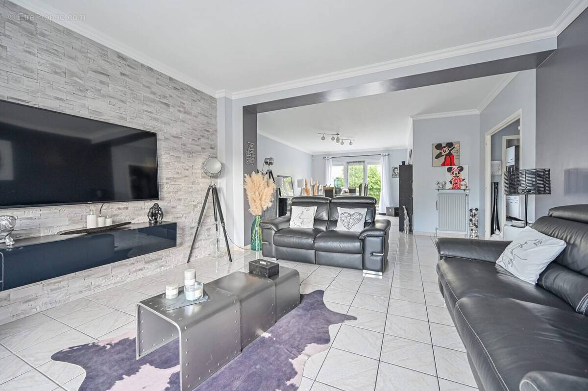 Maison à BONNEUIL-SUR-MARNE