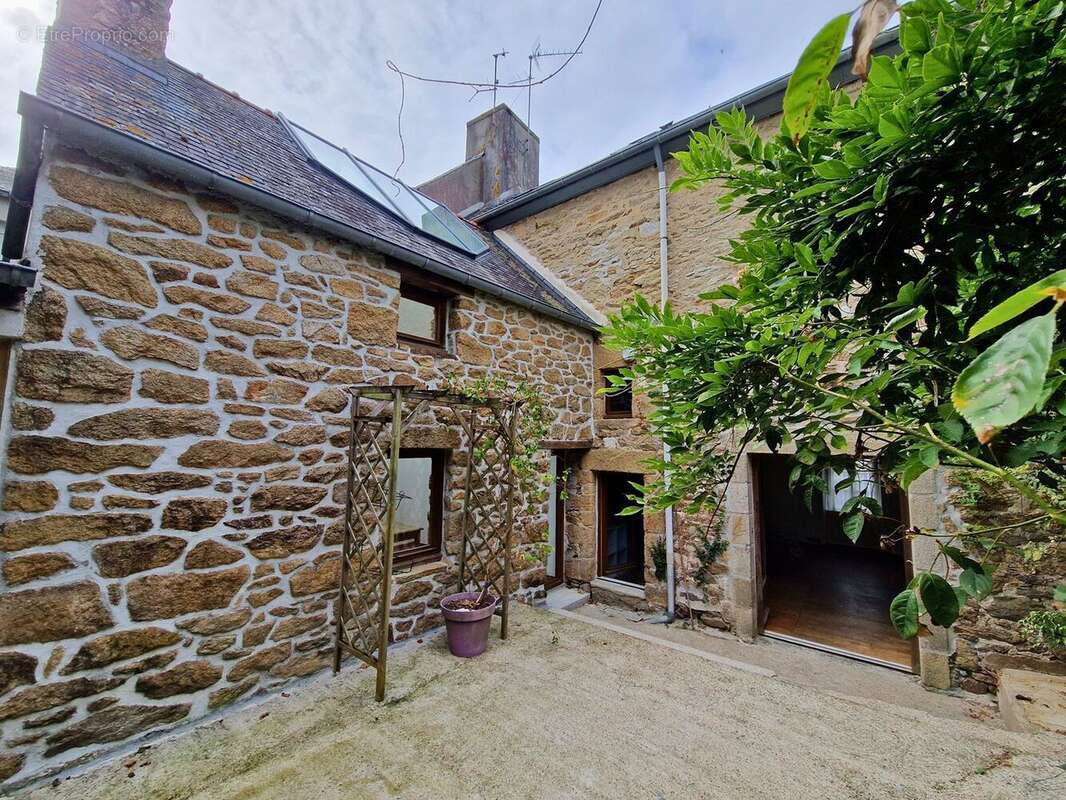 Maison à DOUARNENEZ