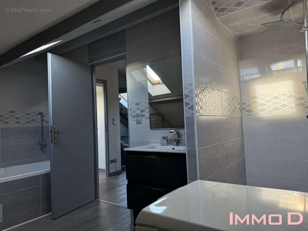 Appartement à LE THOLY