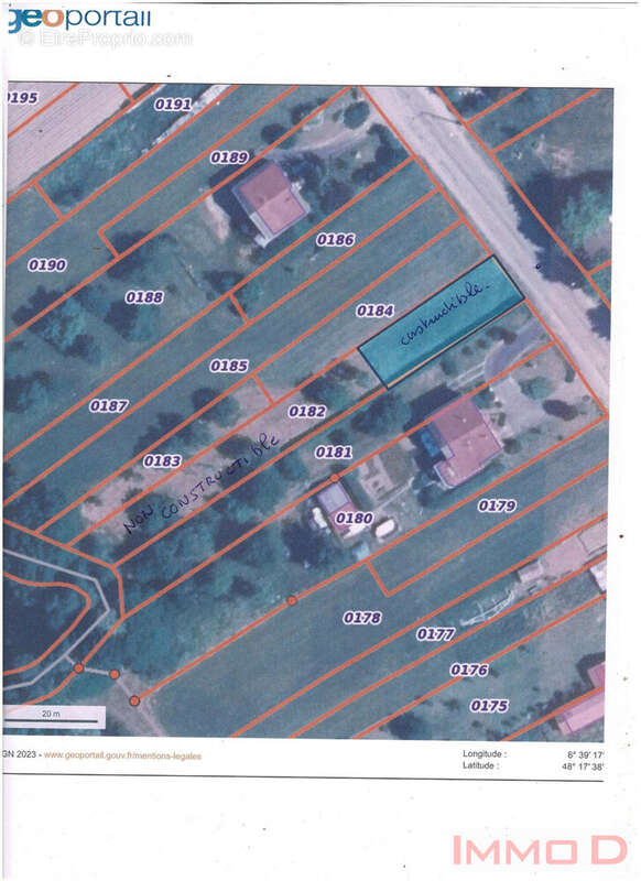 Terrain à SAINTE-HELENE