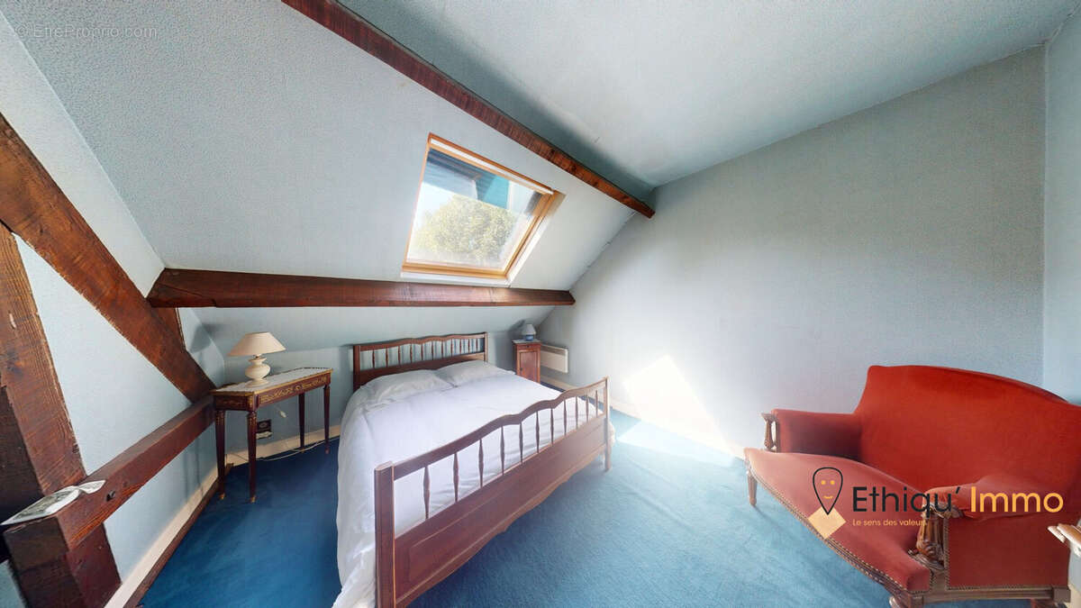 Maison à SAINTE-SAVINE