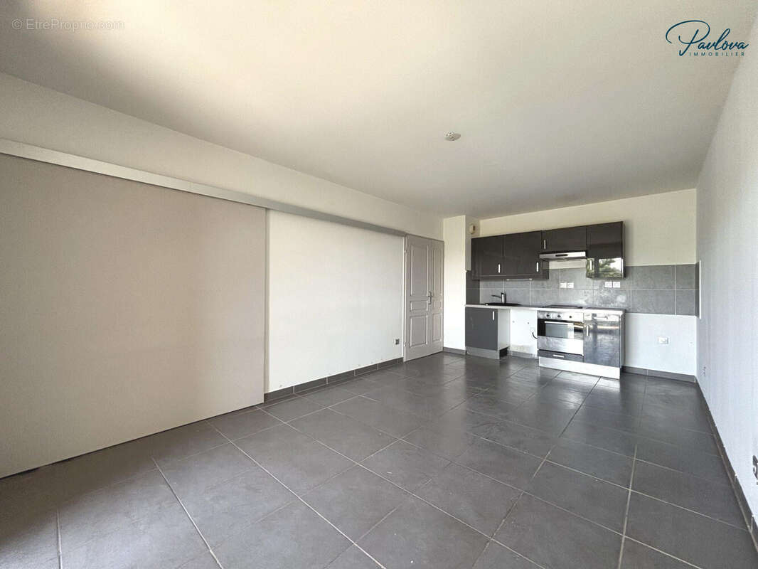 Appartement à CASTELNAU-LE-LEZ