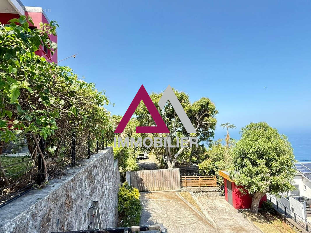 Appartement à SAINT-LEU