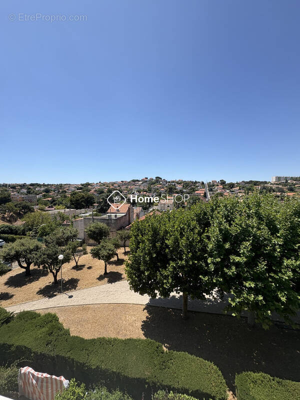 Appartement à MARSEILLE-15E