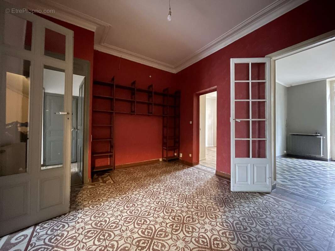 Appartement à NIMES