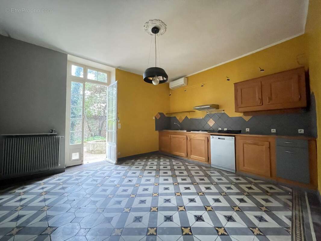 Appartement à NIMES
