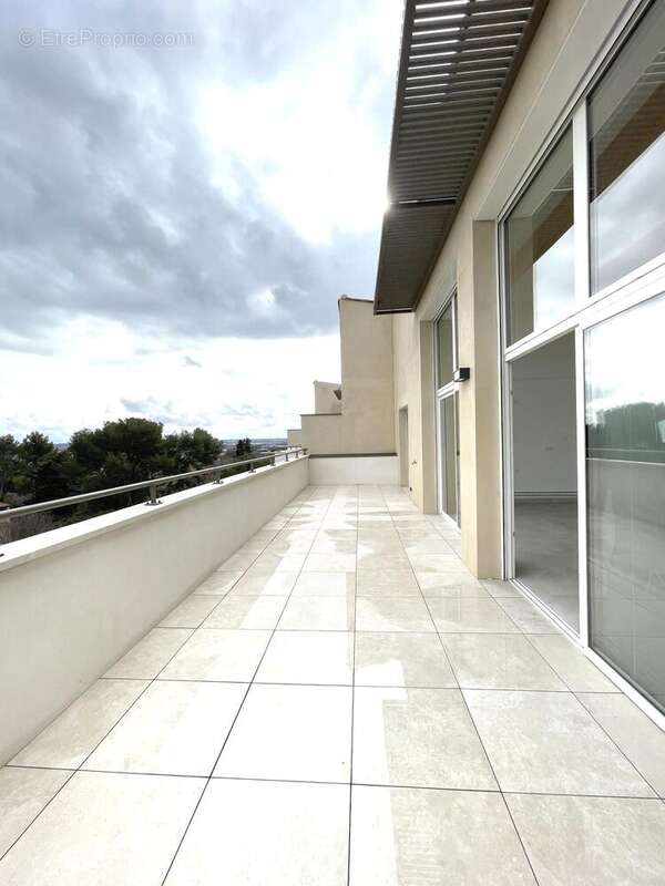 Appartement à NIMES