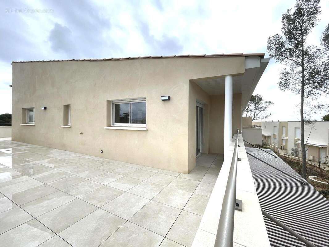 Appartement à NIMES