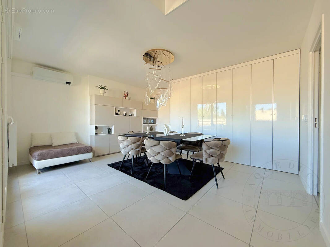 Appartement à CHAPONOST