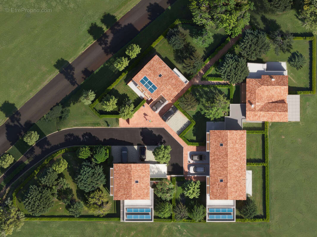 Maison à SAINTE-FOY-LES-LYON