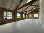 Commerce à CHAPONOST