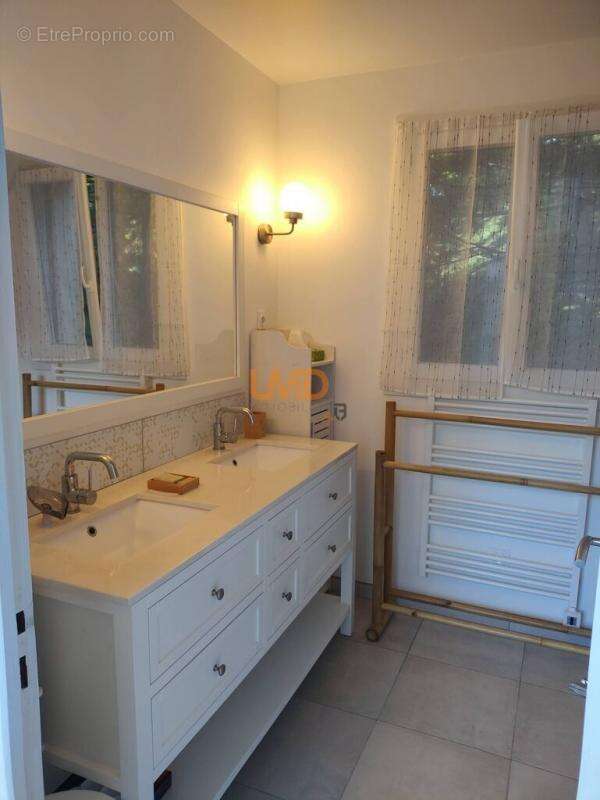 Maison à VILLEFRANCHE-DE-ROUERGUE