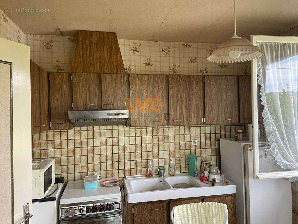 Maison à DECAZEVILLE