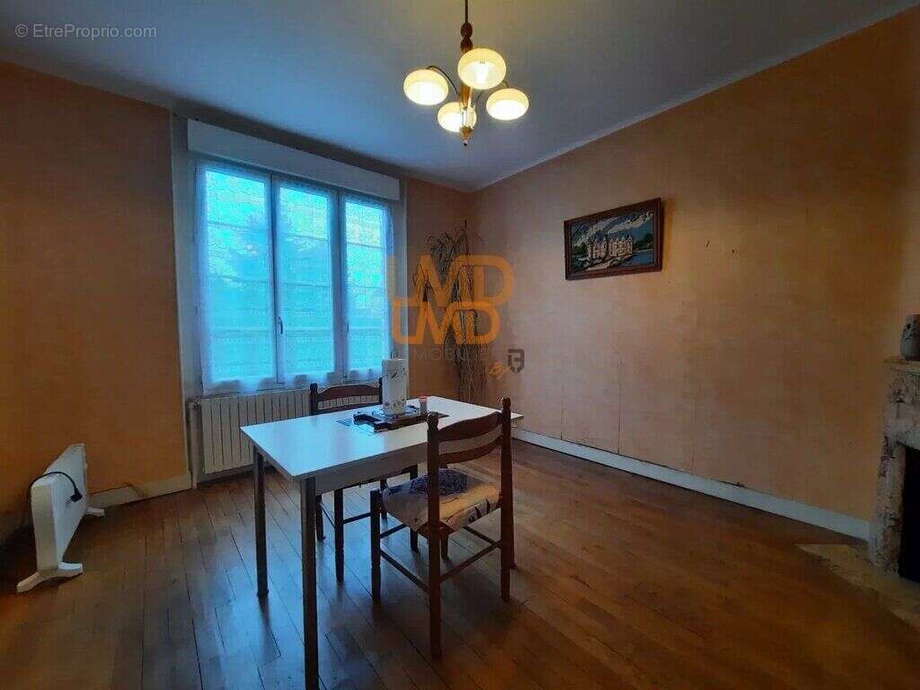 Maison à MONDOUBLEAU