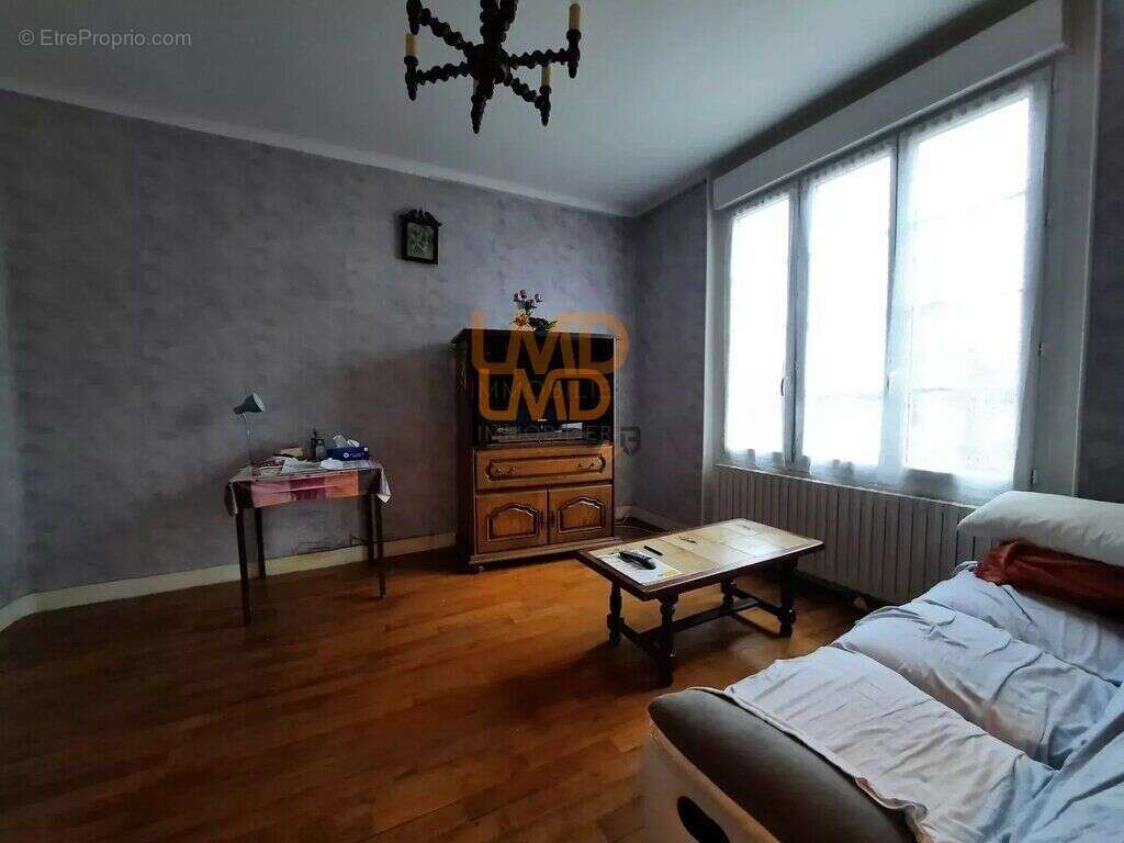 Maison à MONDOUBLEAU