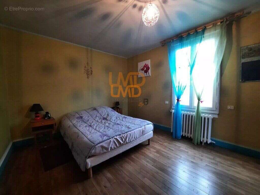 Maison à MONDOUBLEAU