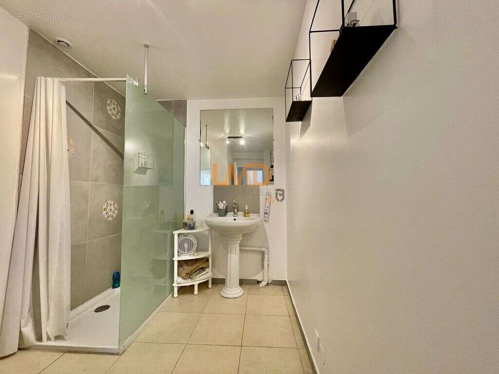 Maison à ALIGNAN-DU-VENT