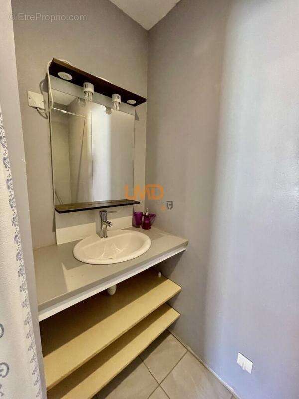 Maison à ALIGNAN-DU-VENT