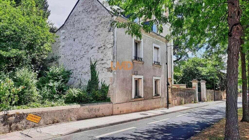 Appartement à SAINT-CYR-SUR-LOIRE